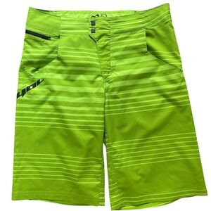 ROYAL RACING L neon Green Striped front zip/slide/snap close pocketed Shorts
